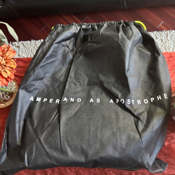 AMPERSAND AS APOSTROPHE BLACK PYTHON PURSE - Picture 4 of 9